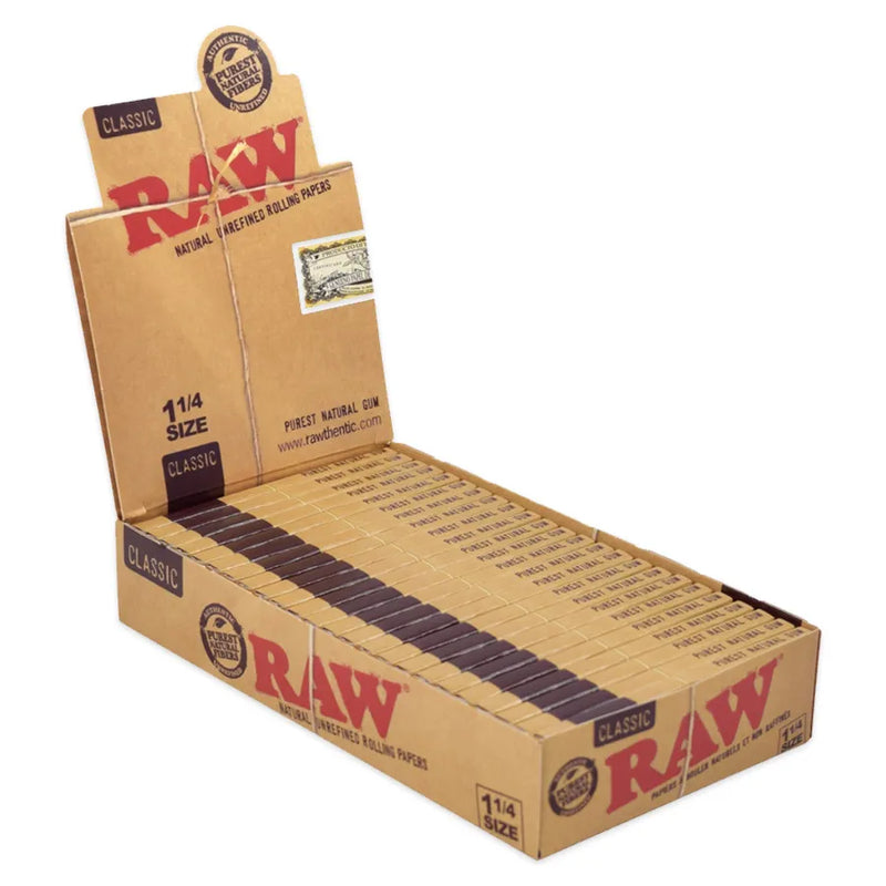 RAW - Classic - 1.25" Rolling Papers - Display Box of 24